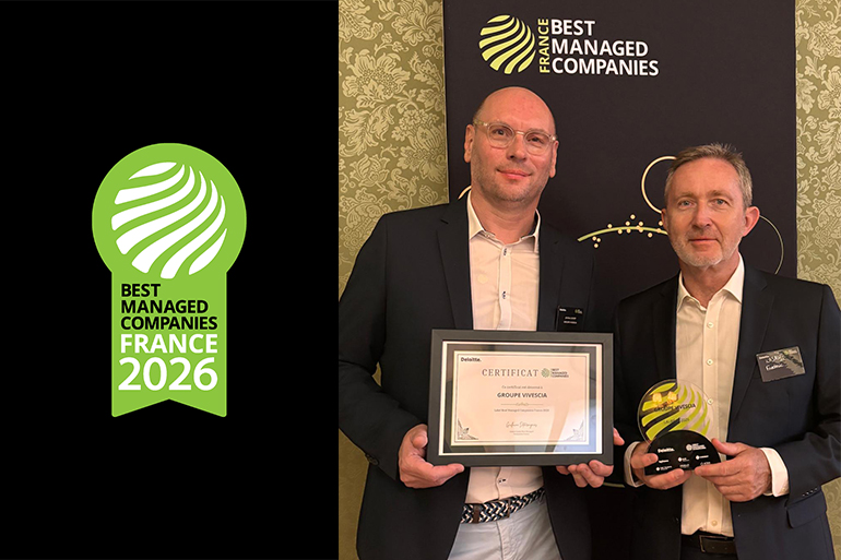 Cérémonie officielle de remise du label à VIVESCIA - Jérôme Legrip, responsable reporting extra-financier du Groupe VIVESCIA et Frédéric Kasak, Directeur administratif et financier du Groupe VIVESCIA